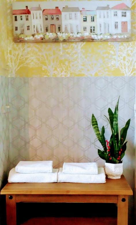 East Midlands Guesthouse Derby Bagian luar foto