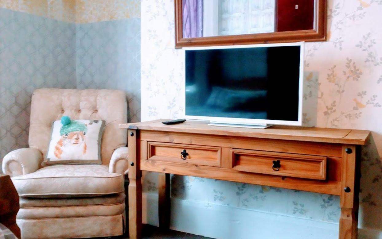 East Midlands Guesthouse Derby Bagian luar foto